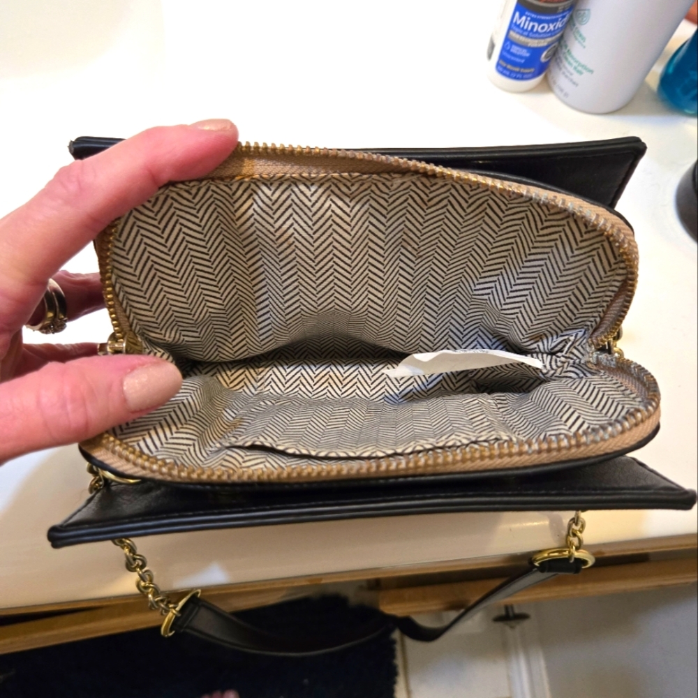 Steve Madden Crossbody Handbag - Picture 13 of 16